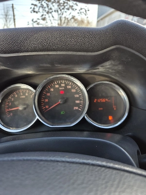 vand dacia duster 1.5 dci 4x4 - imagine 6