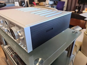HiFi Rose RA180