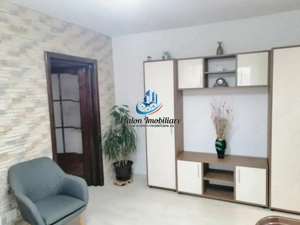 Apartament 2 camere semidecomandat, Piata Darmanesti