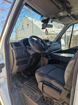 Vand Renault Master Doka (7 locuri) Cutie metalică pe benă perfectă pentru scule și materiale An2020 - imagine 7