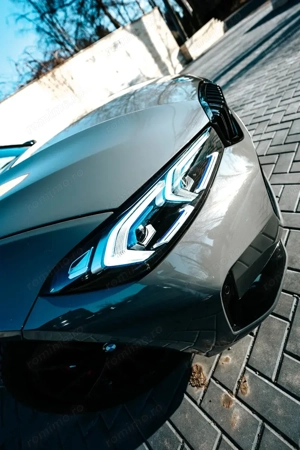 BMW 320 D xDrive, Model 2024, 190CP, 37.000 KM - imagine 6