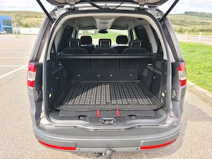 Ford Galaxy model facelift, echipare Titanium, 2.0diesel 163cp, cutie manuala, 7locuri - imagine 8