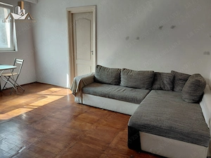 Apartament cu 2 camere semidecomandat 300  - imagine 3