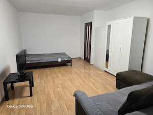 garsoniera costin georgian-metrou 5 minute