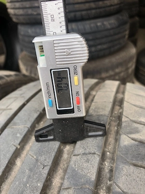 Anvelope vara sh Pirelli 235 35 19 - imagine 3