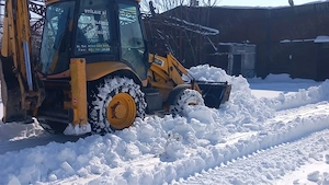 Inchiriez buldoexcavator, miniexcavator, buldozer, miniincarcator Bobcat, cilindru compactor