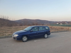 Renault Megane Grandtour - imagine 2