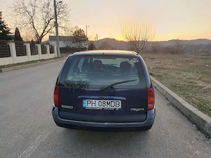 Renault Megane Grandtour - imagine 4