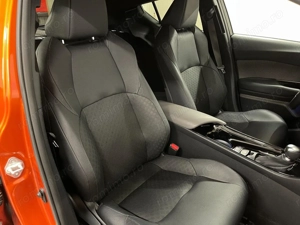 Toyota C-HR - imagine 9