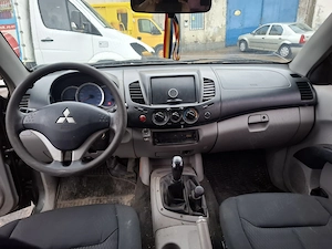 Mitsubishi L200 - imagine 4
