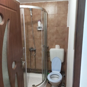 Elena,camere de Închiriat  - imagine 2