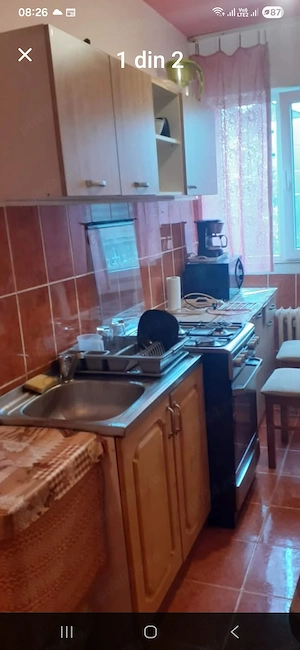 Închiriez apartament cu doua cam