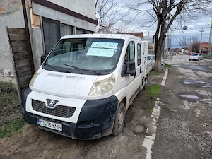 Vând autoutilitara Peugeot Boxer noe 2010 - imagine 3