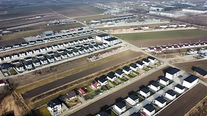 Teren 1.100 mp intravilan 2 deschideri, toate utilitățile, ideal casă - imagine 4