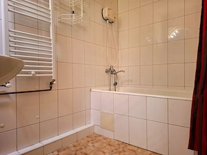 Apartament cu 3 camere în zona Take Ionescu   Medicina - imagine 17