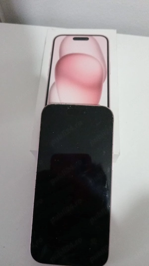 Iohone 15 - pink - ca nou 