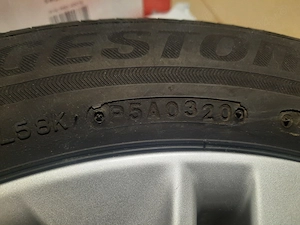 Vând anvelope vară Bridgestone