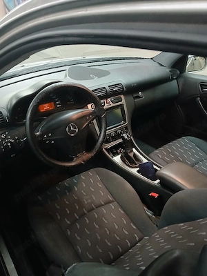 Mercedes-Benz CL 203 coupe 2.2 CDI 143 cp - imagine 5