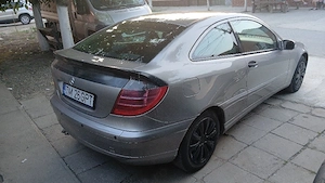 Mercedes-Benz CL 203 coupe 2.2 CDI 143 cp - imagine 3