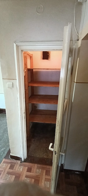 Apartament 2 camere decomandat 45 mp + beci, centrală proprie   Câmpia Turzii - imagine 10