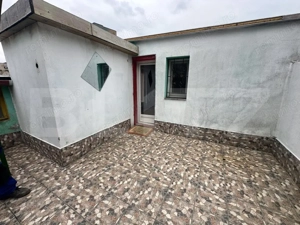 Apartament de locuit + atelier auto + terasa și curte generoasă  - imagine 6