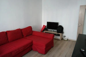 Berceni-5min Aparatorii Patriei,kaufland,an 1983,et 3 8!!