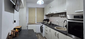 Vand Apartament - centru Pascani - renovat - imagine 3