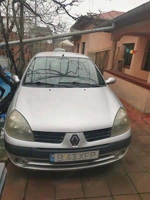 Vind auto RenaultClioSimbolFidji