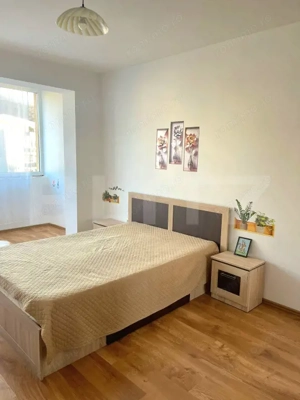 Apartament spatios cu 2 camere, 67mp, etaj intermediar, parcare, Florilor