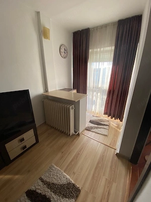 Vand garsoniera Calea Bucuresti - imagine 3