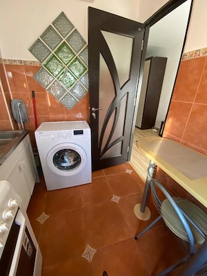 Vand garsoniera Calea Bucuresti - imagine 5