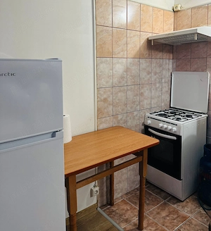 Inchiriez camera camin 