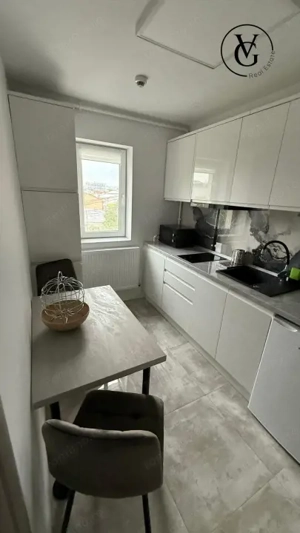 Apartament 2 camere - zona Faleza Nord  - imagine 4