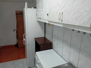 Ap 2 Cam Posta Maratei 45mp la cheie mobiat utilat renovat centrala termopan calduros etaj 4 pod  - imagine 12