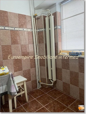 Apartament 2 camere decomandate zona Cet - imagine 10