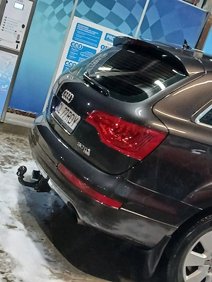 Vând Audi Q7 Facelift - imagine 2