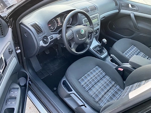 Skoda Octavia Style TDI Euro 5 2012 - imagine 5