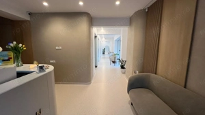 Spațiu comercial de vânzare – 247 mp utili, împărțiți în 2 unități - imagine 11