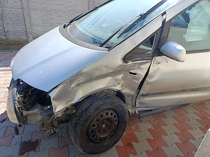 Dezmembrez Seat alhambra 2.0tdi 140cp - imagine 2