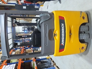 Stivuitor Jungheinrich 48V in stare f buna , incarcator si bidon baterie originale , ISCIR - imagine 4