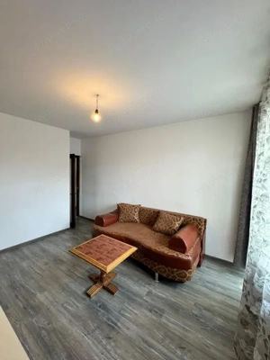 Apartament 2 camere, 48 mp, zona Hotvon - imagine 3