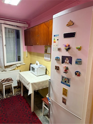 Vand apartament 2 cam strada Libertatii - imagine 6