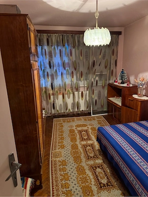 Vand apartament 2 cam strada Libertatii - imagine 4