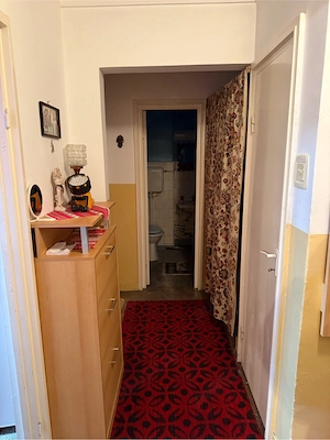 Vand apartament 2 cam strada Libertatii - imagine 5