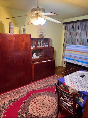 Vand apartament 2 cam strada Libertatii - imagine 8