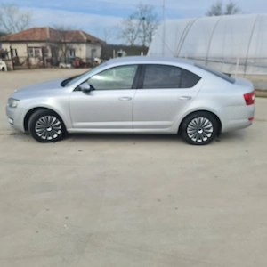Vând Skoda Octavia - imagine 4
