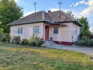 Proprietate 8600 mp cu casa veche si bucatarie de vara, Iclod