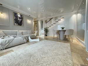 Casa cu garaj   panouri solare complet mobilata utilata 5 camere 3 bai