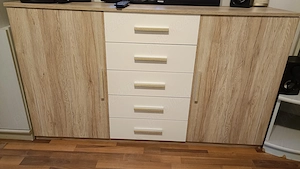 Se vinde ieftin și bun