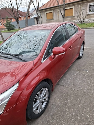 Vand Toyota Avensis - imagine 5